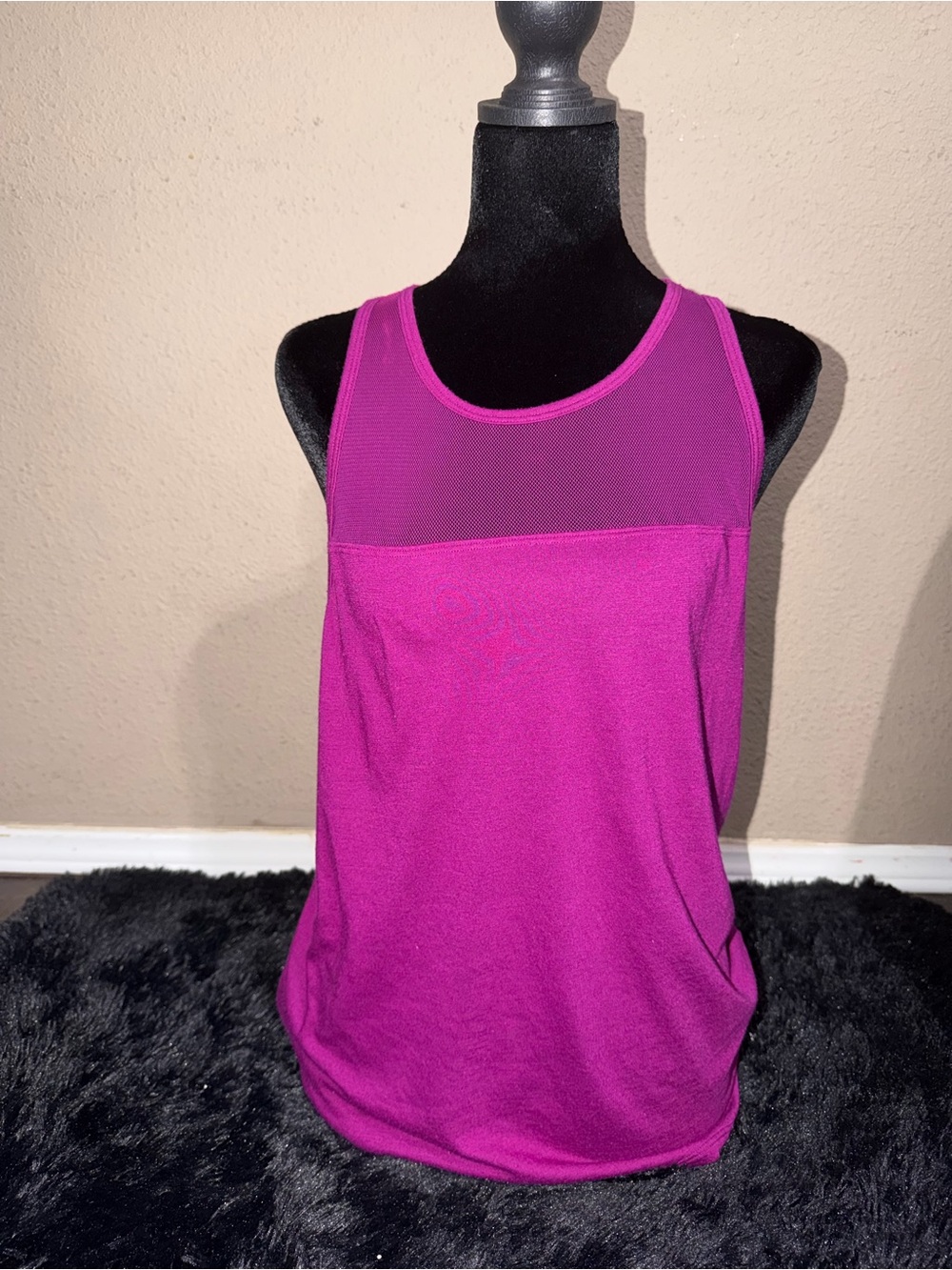 Women’s Magenta Mesh Yoke Tank Top